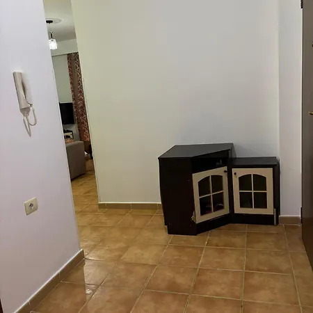 Vali Apartamento *